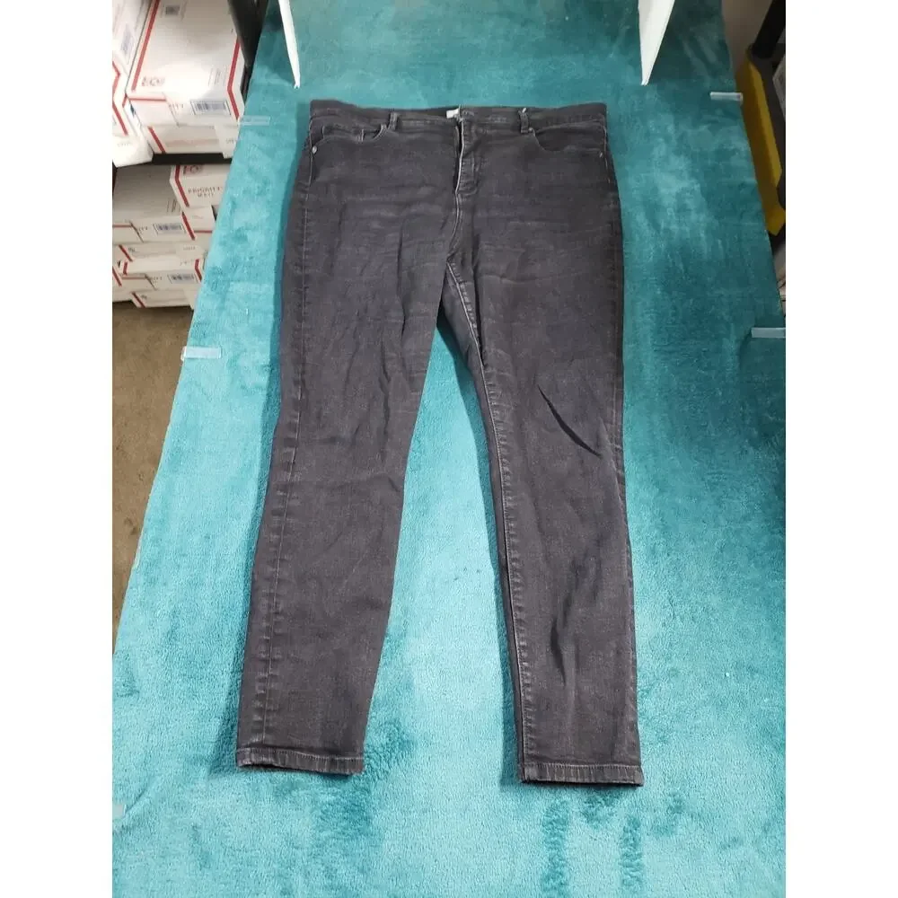 LOFT jeans size